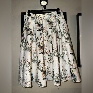 Lucy Paris Multicolor Floral A-Line Skirt